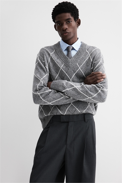 Джемпер с V-образным вырезом из шерстяного бленда Regular Fit 1296589001