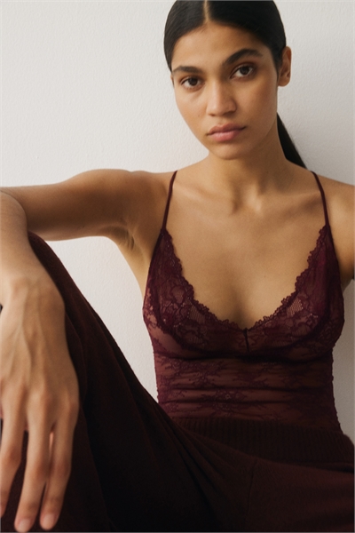 Кружевное боди 1303810002