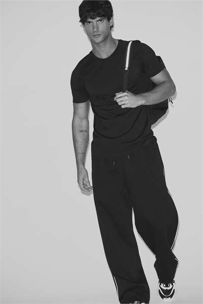 Спортивная футболка Muscle Fit с DryMove™ 1290561001