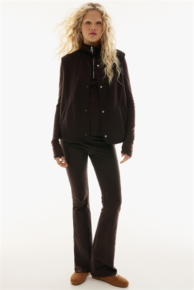 Плюшевая жилетка 1308702003