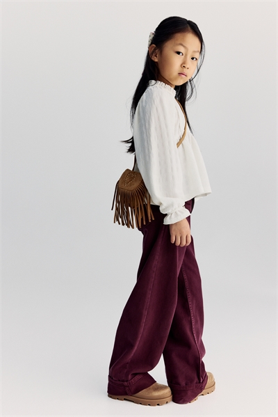 Сумка на плечо с отделкой бахромой 1296743001