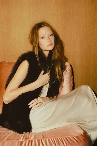 Жилет 1305734002