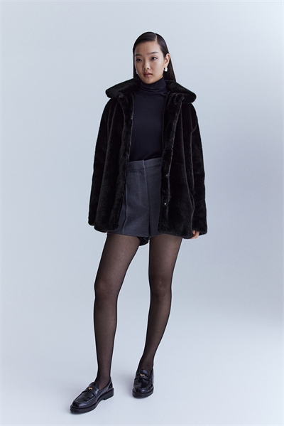 Пушистая куртка 1228917003