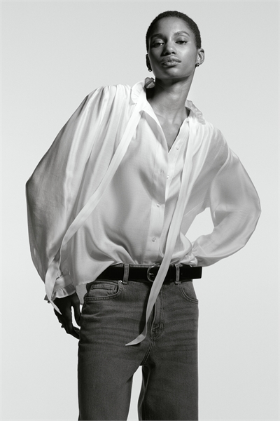 Блузка с воротником-бантом 1305262001