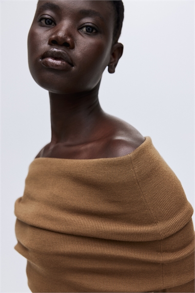 Шерстяной топ на плечах 1306932002