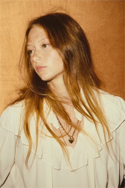 Блузка с оборками 1308403001