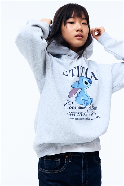 Толстовка с деталями из мотивов 1300391006