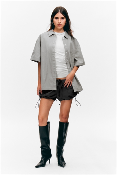 Рубашка оверсайз с короткими рукавами из плотного хлопка 1289735002