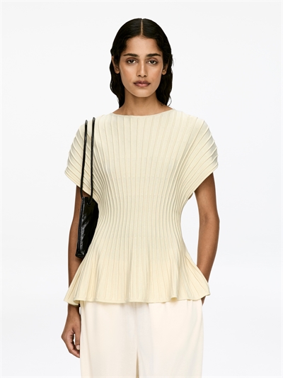 Топ с пеплумом из тонкой вязки 1277258002