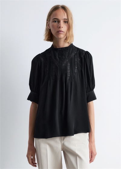 Блузка с вышитым кружевом 1263003005