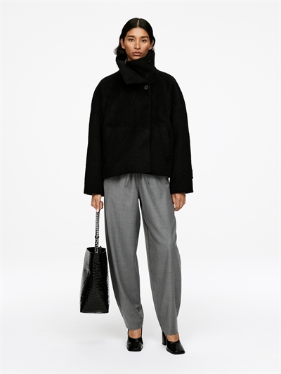 Куртка из смеси шерсти и альпака с вороненым вырезом 1300210001