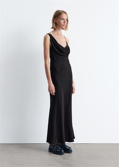 Асимметричное платье миди с коровьим вырезом 1253578002