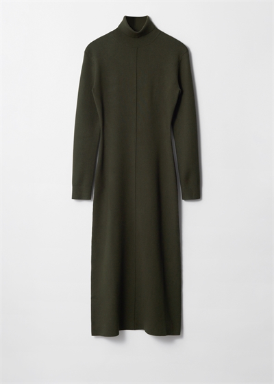 Трикотажное платье-миди с рулонным вырезом 1250734001