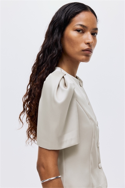 Блузка с пышными рукавами 1302511010