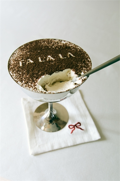 Подставки с вышивкой в упаковке из 4 штук 1298014001