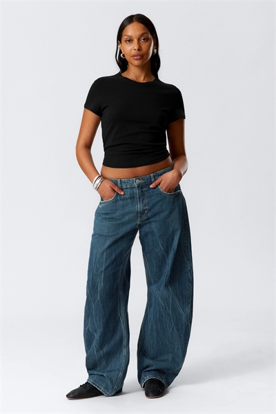 Джинсы Abell Mid Rise Regular Cocoon Leg 1293627001