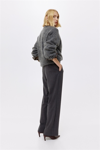 Прямые брюки со складками 1293556008