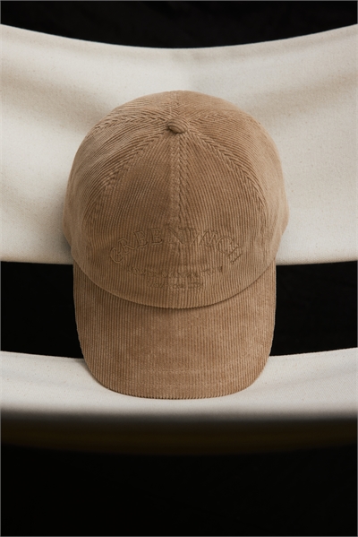 Вельветовая кепка 1249899008