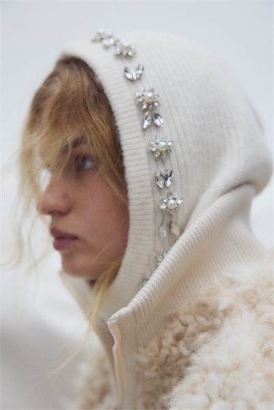 Украшенная балаклава 1297331001