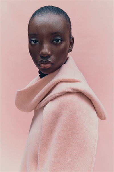 Джемпер в стиле оверсайз 1303132004