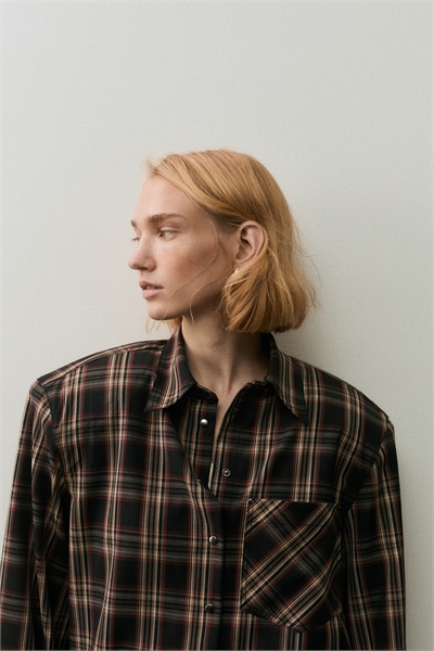 Рубашка с накладными плечами 1308911001