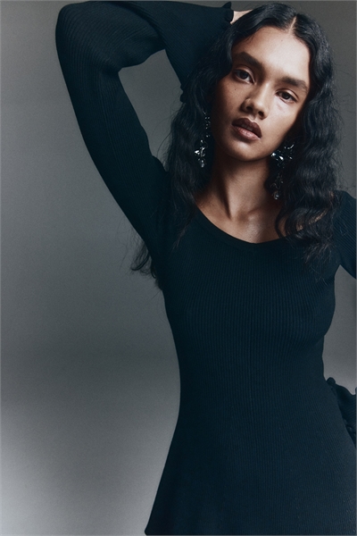 Топ без плеч из ребристого трикотажа 1313253002