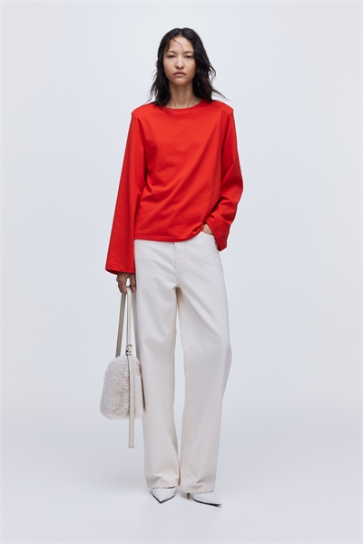 Топ с накладками на плечах 1321947001