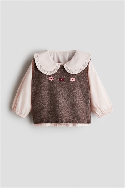 Комплект из жилета и блузки 1301012002