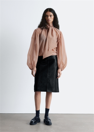 Блузка с пышными рукавами и отделкой бантом 1315482002