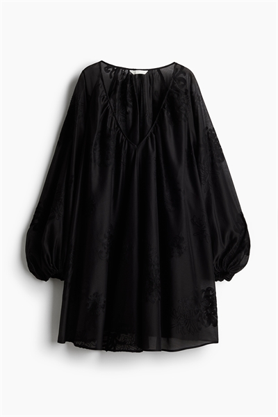 Платье с вышивкой 1255144002