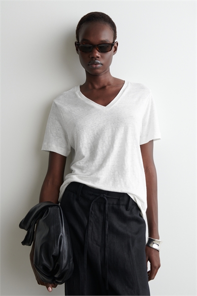 Льняная футболка с V-образным вырезом 1277144001