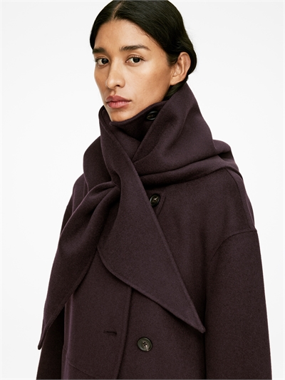 Шерстяной шарф-треугольник 1209310007