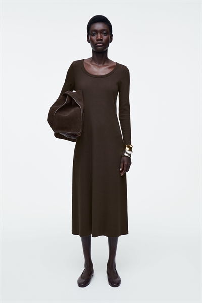 Тонкое платье-миди из ребристого джерси 1276139002