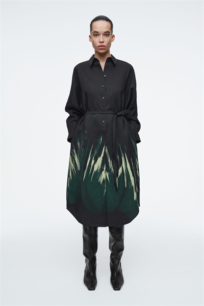 Платье-рубашка с принтом и поясом 1256701001