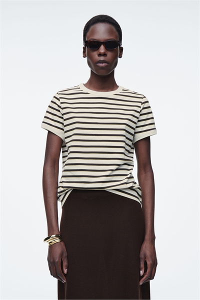 Футболка с обрезанным кольцом 1267052003