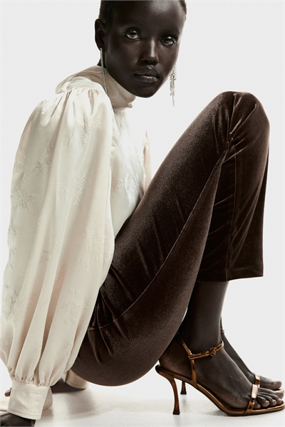 Сандалии с ремешками на каблуке 1304317002