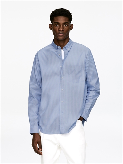 Расслабленная рубашка на пуговицах 1264654002