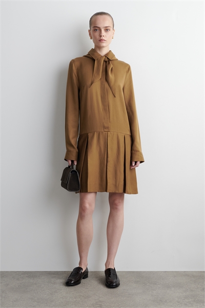 Мини-платье с заниженной талией с отделкой шарфом 1304885002