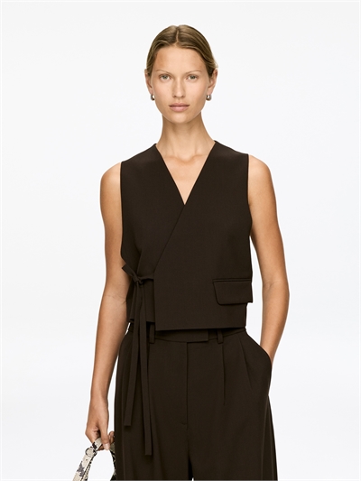 Жилет из кропа 1306834002