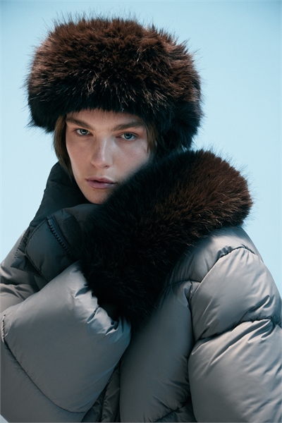 Варежки из искусственного меха 1307136001