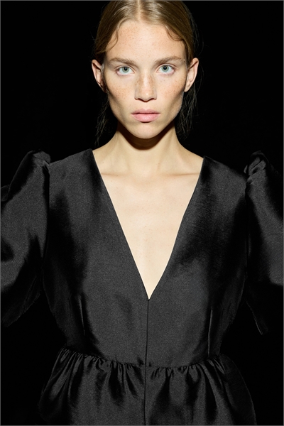 Блузка с пеплумом 1299861001