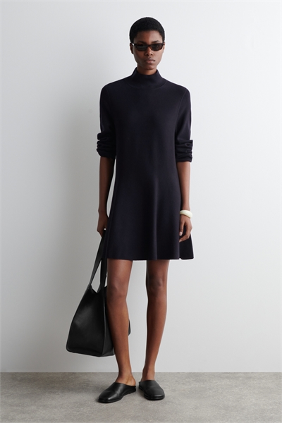 Расклешенное шерстяное мини-платье с высоким вырезом 1264902001