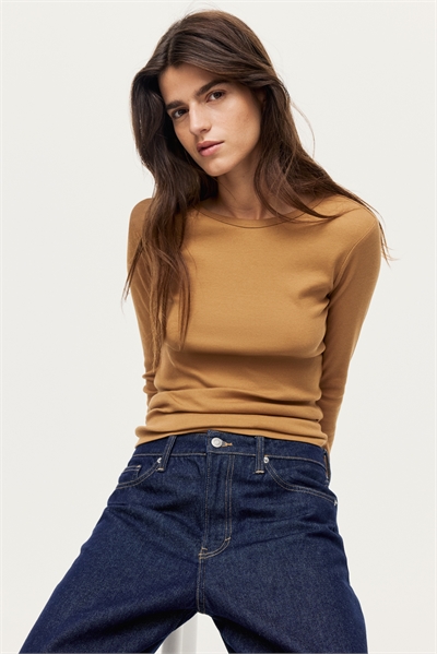 Топ из ребристого хлопка 1260555010