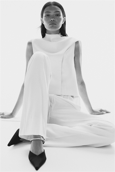 Украшенные мюли на каблуке 1304327001