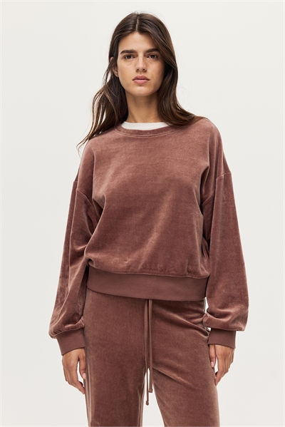 Велюровая толстовка 1315427002