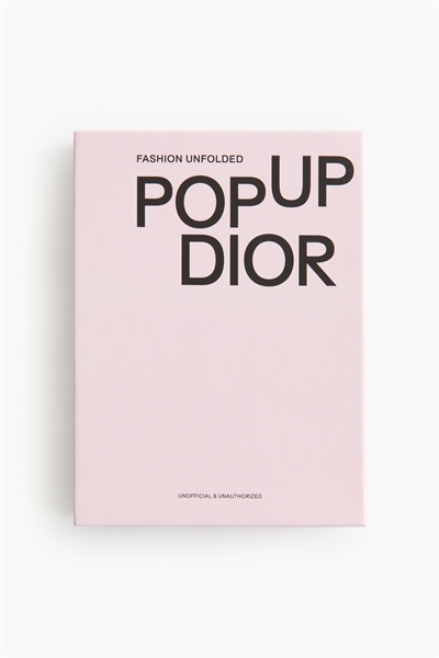 Fashion Unfolded: Pop-Up Dior 1312680001