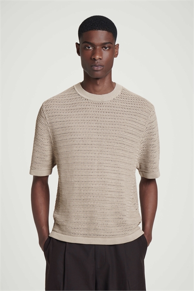 Футболка с открытым воротом 1281657001