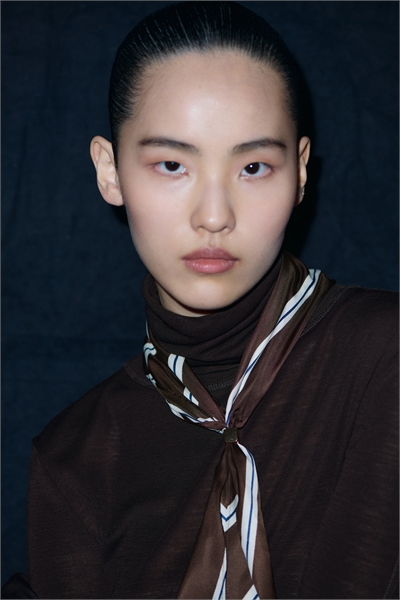 Шейный платок с металлическими деталями 1292370007