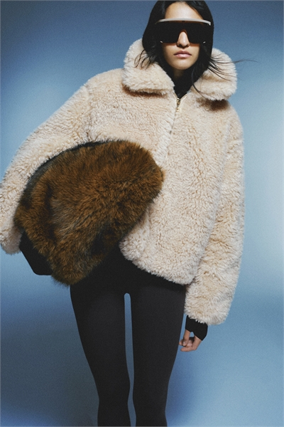 Плюшевая куртка 1310342002