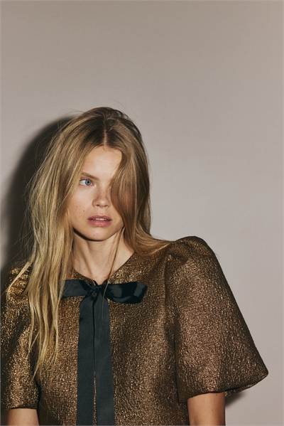 Топ с пуховыми рукавами 1310441003